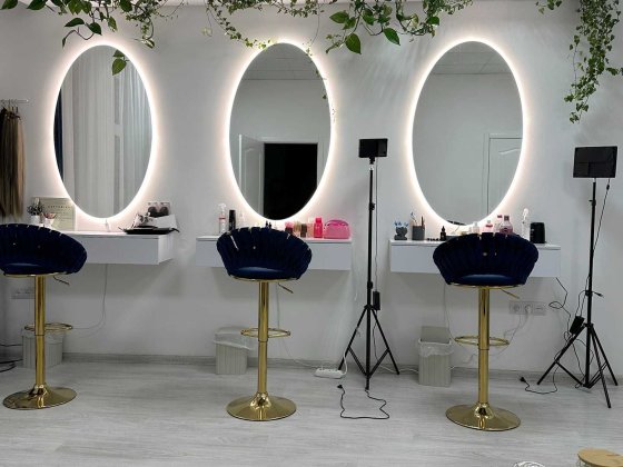 Оренда Робочого місця Бровиста/Візажиста/Стиліста (біля Форум Львів) Львов