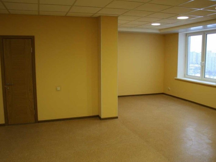 Оренда офісного приміщення, нж, 120 кв.м, ремонт, санвузел,кухня,метро - фото 1