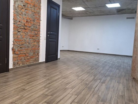 Здається приміщення з ремонтом? 50кв.м. плюс окремий кабінет Київ