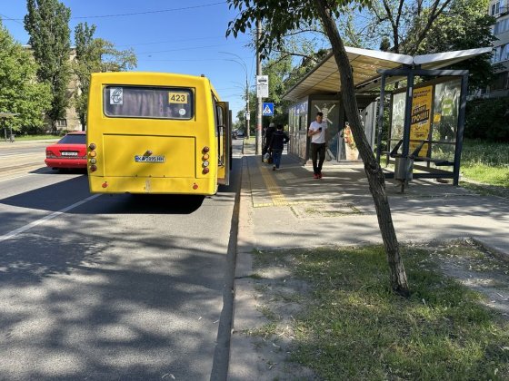 Аренда киоска / остановочного комплекса, Ул. Пражская, 28 Киев