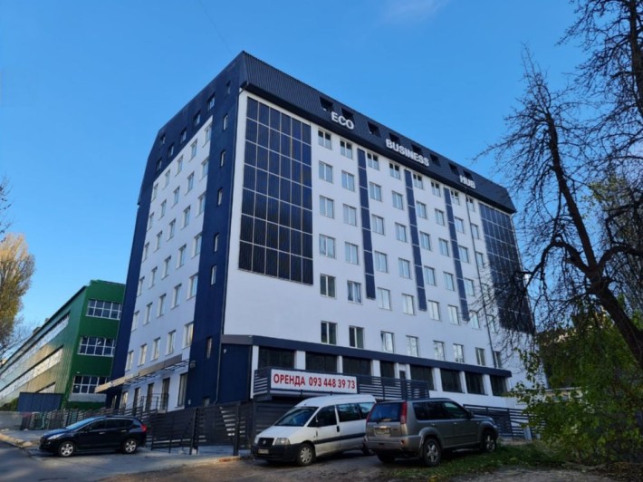 Оренда окремого приміщення 70 м² в новому бізнес цетрі - фото 1