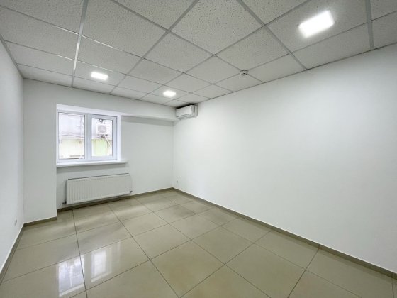 Сдам отличный офис 16 кв.м. Центр города. Стабильный свет! Дніпро