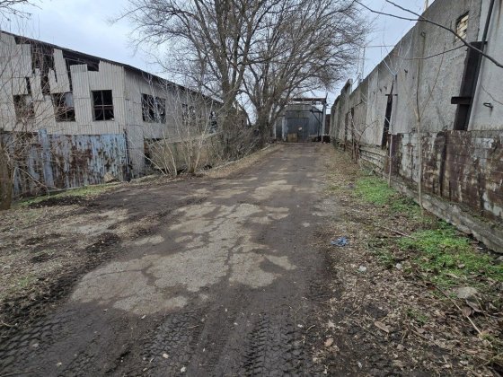 Сдам ангар на 402 заводе 330кв