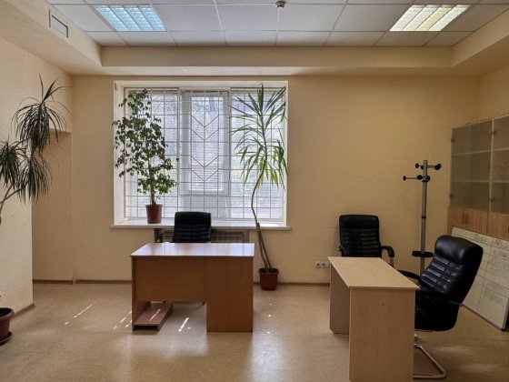 Здам в оренду приміщення Сімферопольська, пр. Яворницького, пам. Слави Дніпро