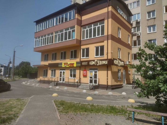 Оренда фасадного приміщення Лаврухіна 16а Троєщина - фото 1