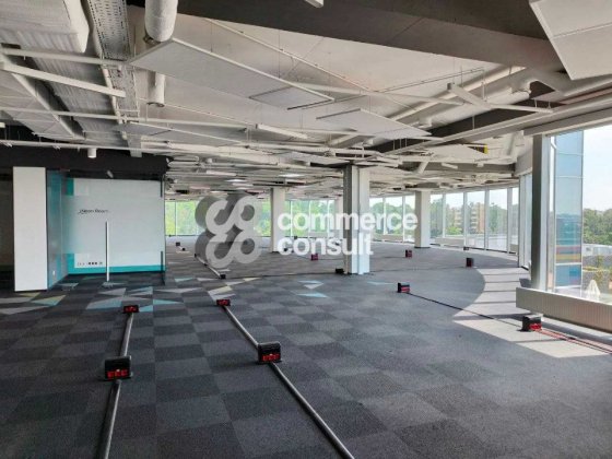 Оренда офісу по вул. Шевченка, 1400 м2 (БЕЗ КОМІСІЇ) Львів