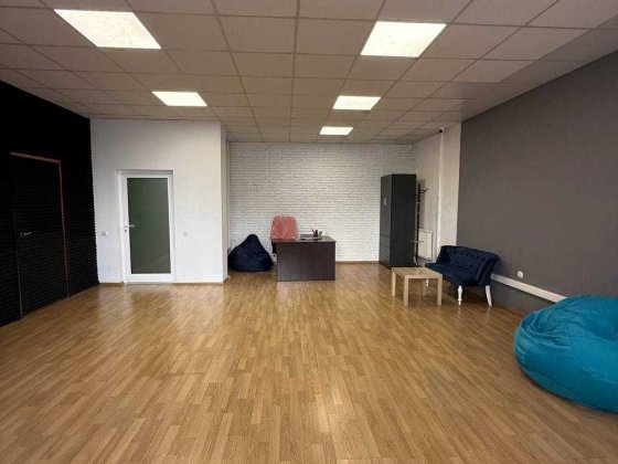 Оренда офісу з ремонтом,генератором вул.Сахарова,Франківський рн,250м2 Львів