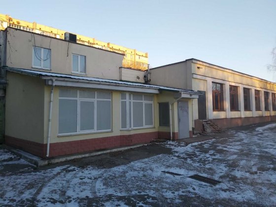 Оренда комерційного приміщення 1 поверх 93,7 м2 Піцерія Суши Кав та ін Киев