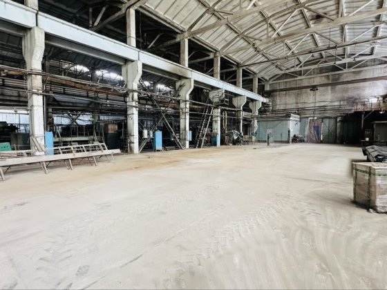 Склад з кранбалкою ( можливо під виробництво) Київ