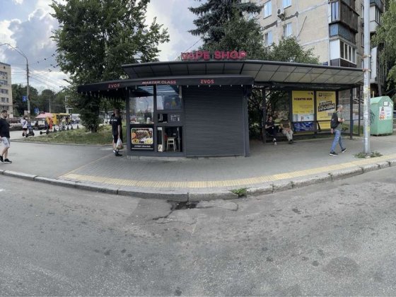 Оренда кіоска / зупинкового комплексу вул. Гаврилишина 1 «М. КПІ» Киев