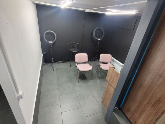 Міні кабінет без дверей