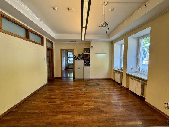 Без% вул. Ярославів Вал, Окрема будівля 286 м² Київ