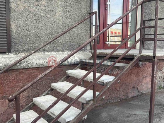 Сдам магазин офис на 12 квартале Дніпро