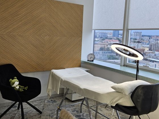 Сдам кушетку по дням Мост Сіті Дніпро