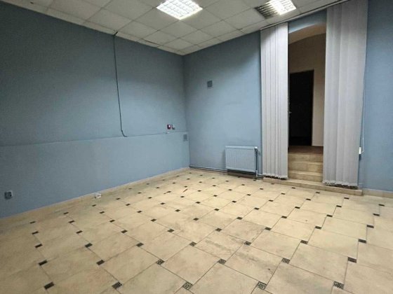 Оренда приміщення біля Залізничного вокзалу ! Львов