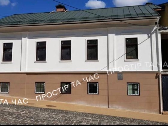 Оренда окремо стоячої будівлі на вул. Андріївський Узвіз 10а. Київ