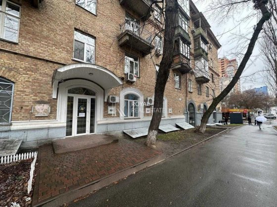 Оренда Комерційне приміщення 55 м.кв. м. Зверинецька Печерськ Фасад Киев