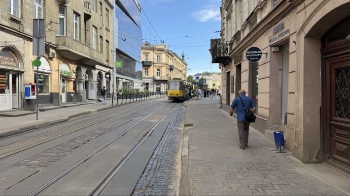 Оренда приміщення в центрі міста , 22 кв. вул. Франка(центр) - фото 1