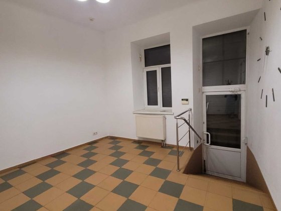 Оренда комерційного приміщення, вул Джерельна Львів