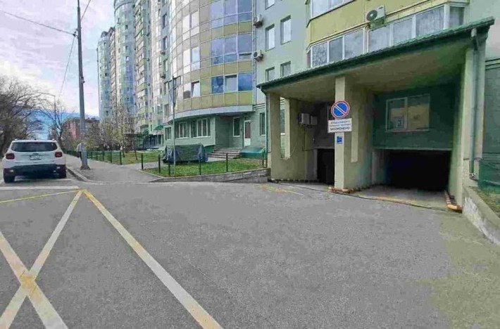 Здам в оренду паркінг провулок Коломійський 17/31а - фото 1