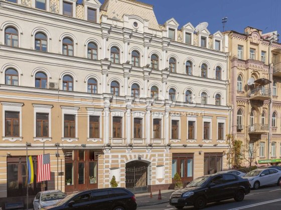 1750 м.кв. Симона Петлюри 14, університет, театральна, центр Київ