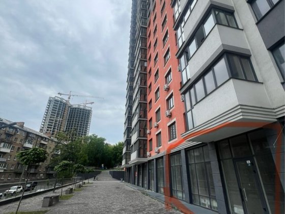 Без% Оренда комерційного приміщення бізнес фасад Багговутівський Киев