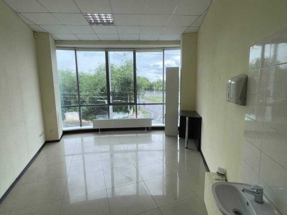 Оренда кабінету з панорамними вікнами набережна Перемоги Дніпро