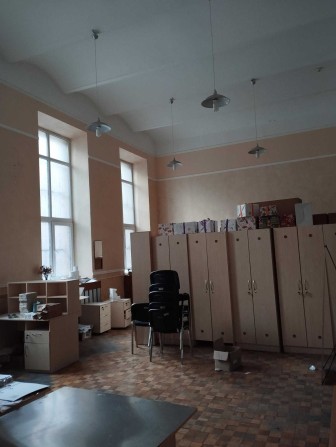 Центр, фасад, 1 пов,  96.4 м2, вул.Юліуша Словацького, 1 - фото 1