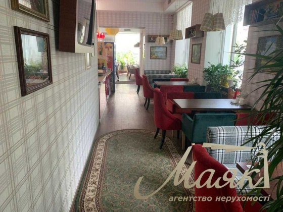 Аренда кафе 160м2, с террасой 90м2, ЦЕНТР ГОРОДА! Антоновича Киев