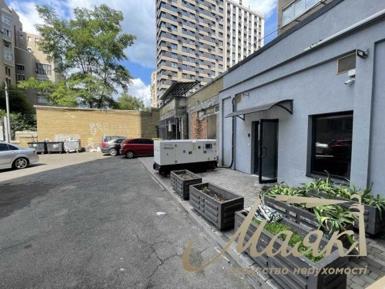 Аренда помещения 130м2 со своим входом в центре, Антоновича, ГЕНЕРАТОР Київ