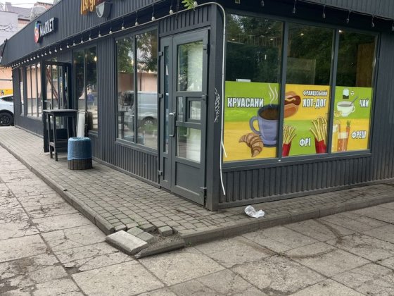 Оренда Коновальця кін. Трамваю (прохідне  місце) Львів