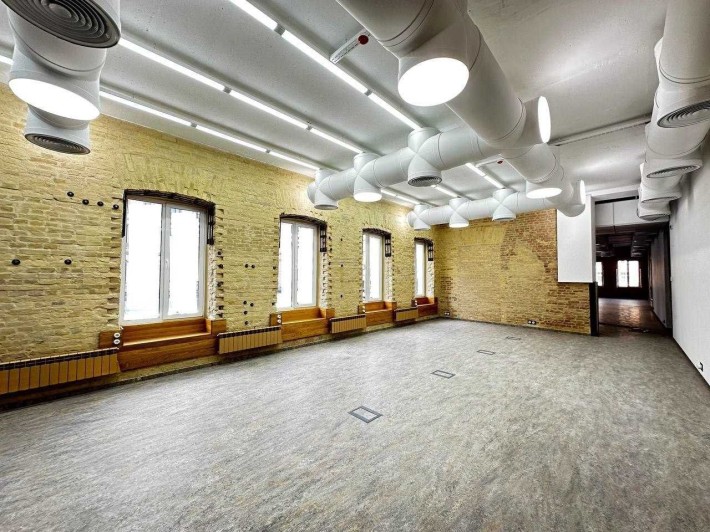 Без %! Оренда дизайнерского офісу в стилі Loft м.Льва Товстого (420 м) - фото 1
