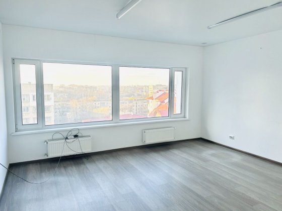 Оренда офісу 23 кв.м вул.Володимира Великого 18 Львов