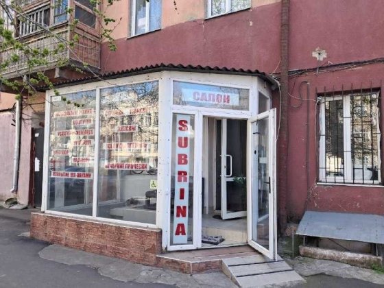 Аренда парикмахерская салон красоты. Базарная Заславского Одеса