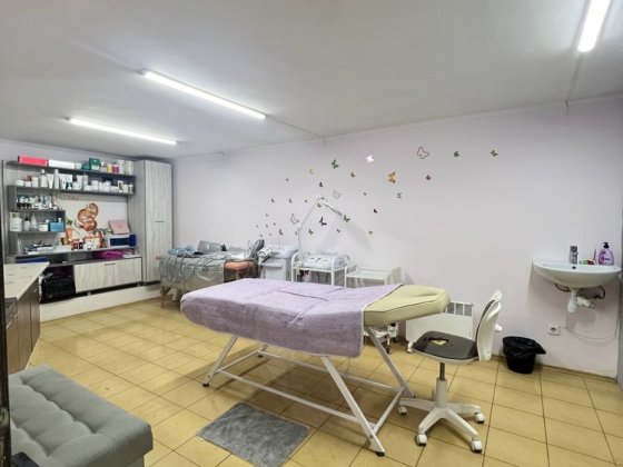 Аренда кабинета полныц месяц 3000 гривен