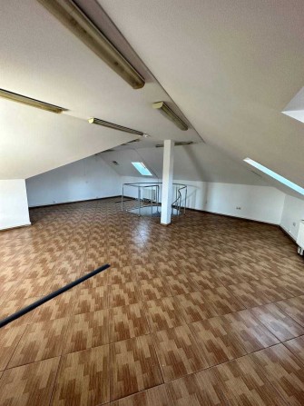 Оренда офісу з ремонтом на пл.Старий Ринок. Галицький р-н, 373м2 - фото 1
