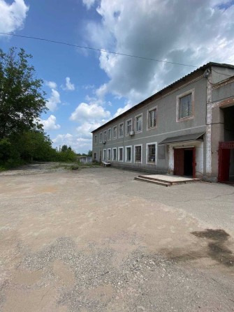 Здам в оренду офісне приміщення Окрема будівля Охороняеться - фото 1