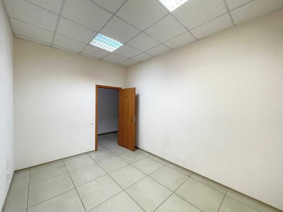 Аренда, офис, Победа 4 (р-н Гермес), 13 кв.м, 6600 грн. Дніпро