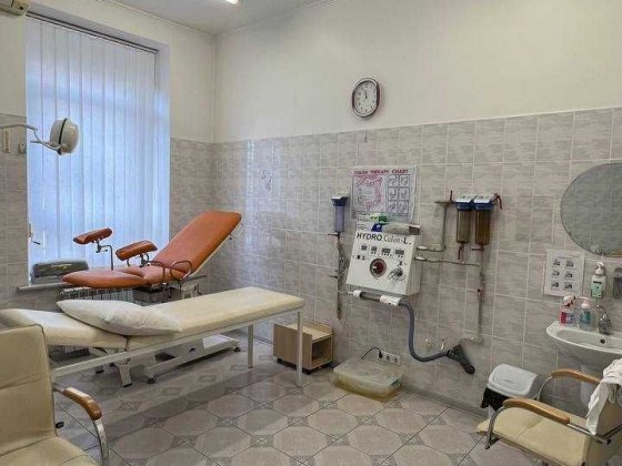 Оренда мед. центру! Обладнана стоматологія, косметологія. 241 кв.м Киев