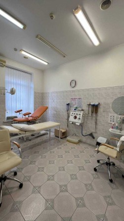 Оренда мед. центру! Обладнана стоматологія, косметологія. 241 кв.м - фото 1