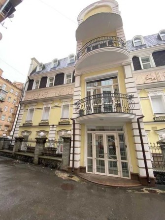 Офіс 1660 м.кв. Саксаганського 67, центр, паркінг - фото 1