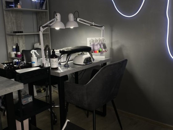 Оренда робочого місця для майстра манікюру Львов