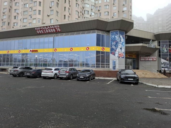 Аренда 77м2 2этаж фасад под салон,офис,магазин,ТОЦ Чудо город Среднефо - фото 1