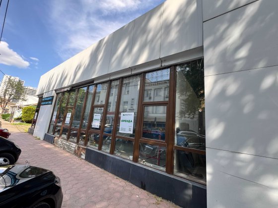 Центр Маріупольська 283 кв.м. фасад гарне місце Миколаїв