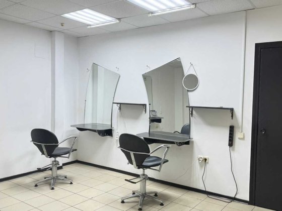 Здається місце для майстра перукаря Миколаїв