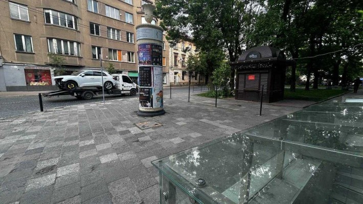 Оренда торгового приміщення (МАФу) на вул. Кн. Романа - фото 1