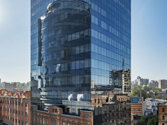 Офіси у центрі Дніпра, з генерацією та парковкою, без комісії Дніпро