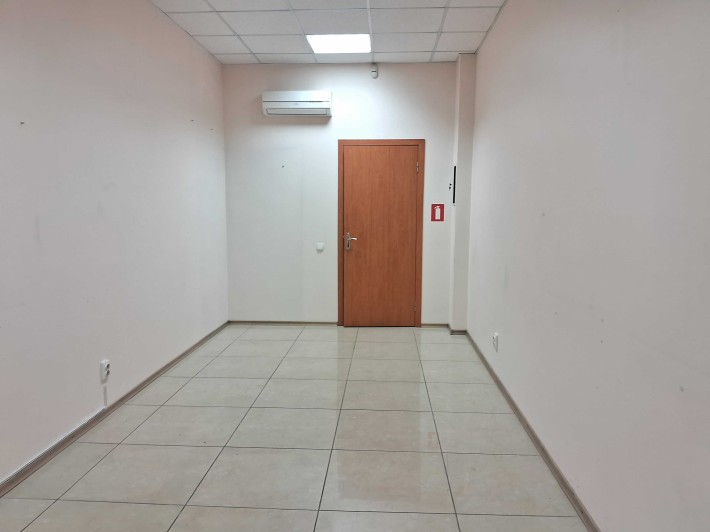 Сдам офис общей пл.24 кв.м. ж/м Победа4 , 9600 грн - фото 1