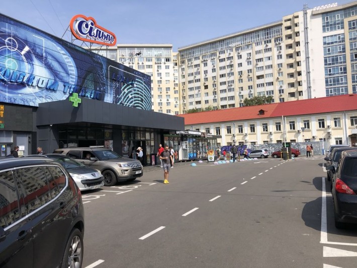Аренда павильона, МАФ, 8 кв.м., метро Нивки, пр-т. Победы 94/1 - фото 1