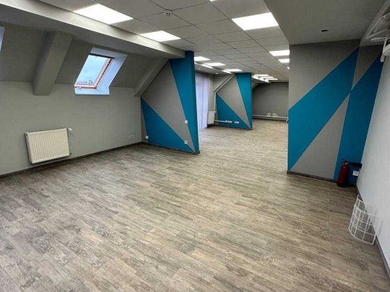 Оренда сучасного офісу біля ТЦ Форум, вул.Газова, Галицький р-н, 153м2 Львів